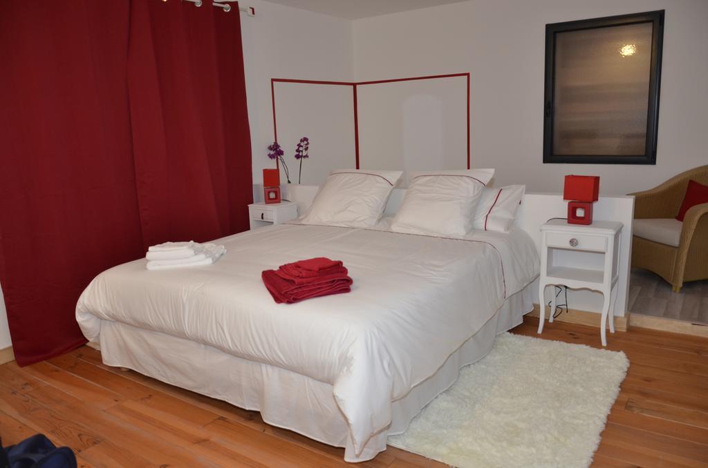 Bed and Breakfast La Grange Du Coulin Onesse-et-Laharie Zimmer foto